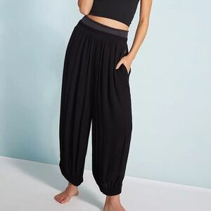 FP Movement by Free People Black Joggers Emery Pants size small